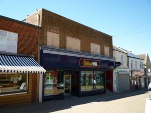 Former Woolworths, Felling (17 Jun 2010). Photograph by Graham Soult