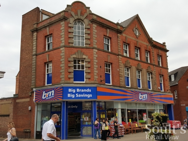 Former Woolworths in Kettering - now B&M (25 Jun 2015). Photograph by Graham Soult