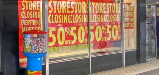 Closing down sale at Alworths in Llandudno (4 Mar 2011). Photograph by Dave Roberts
