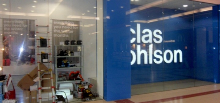 Clas Ohlson, Merry Hill (20 Feb 2011). Photograph by Martin Jarvis