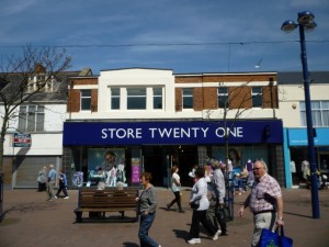 Original former Woolworths (now Store Twenty One), Redcar (4 May 2011). Photograph by Graham Soult