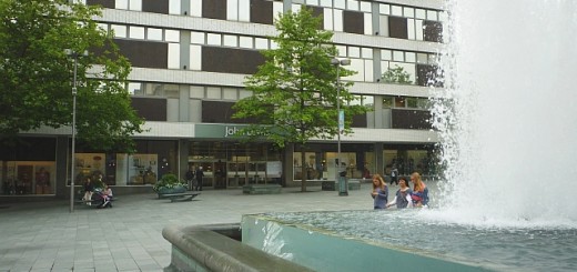 Sheffield's existing John Lewis in Barker's Pool (18 Aug 2011). Photograph by Graham Soult